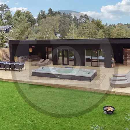 Holiday home In Ejstrupholm With Sauna